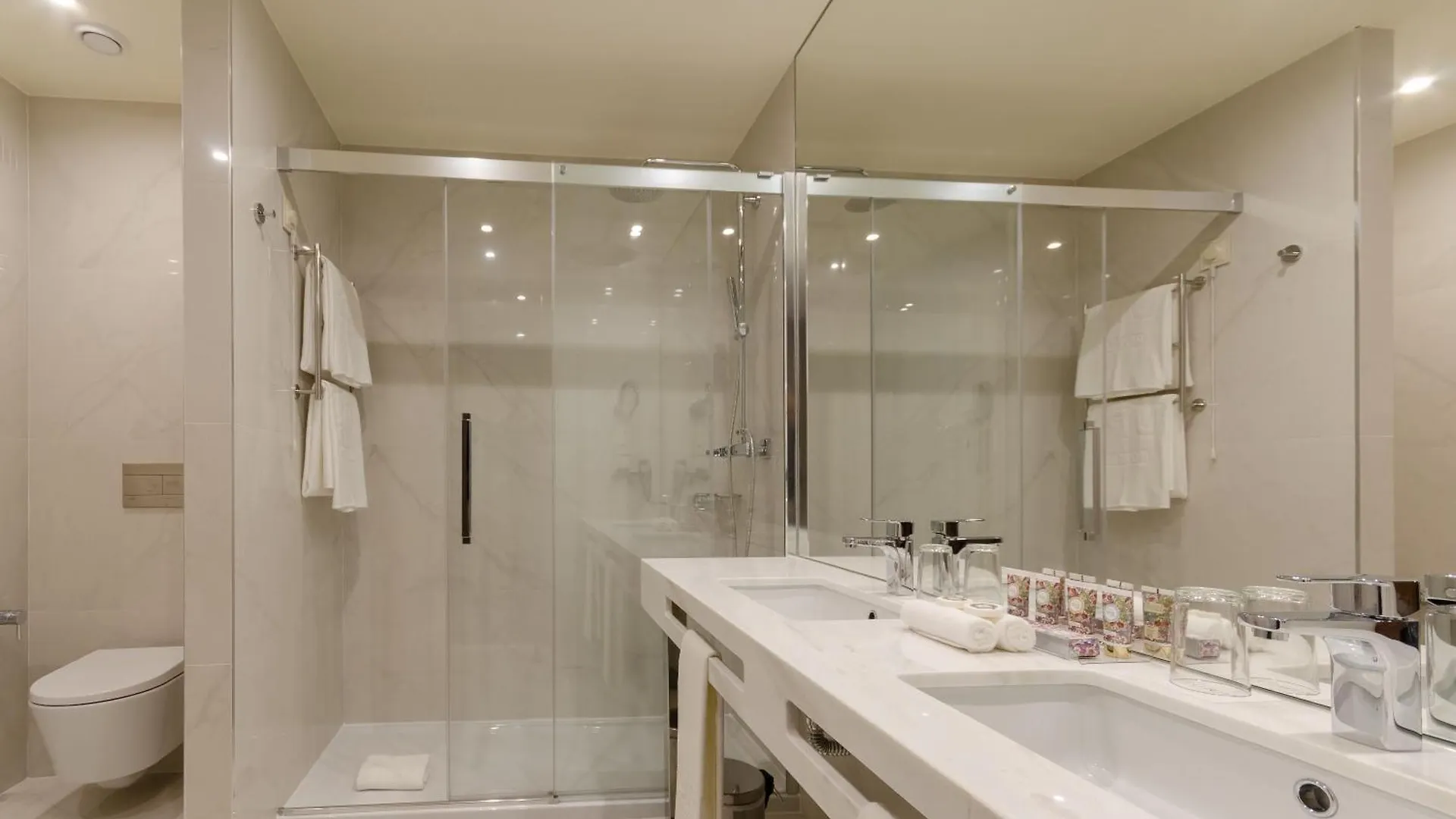 *****  ליסבון Turim Boulevard Hotel (Adults Only) פורטוגל