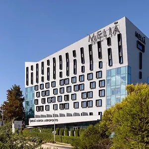 Melia Aeroporto Hotell